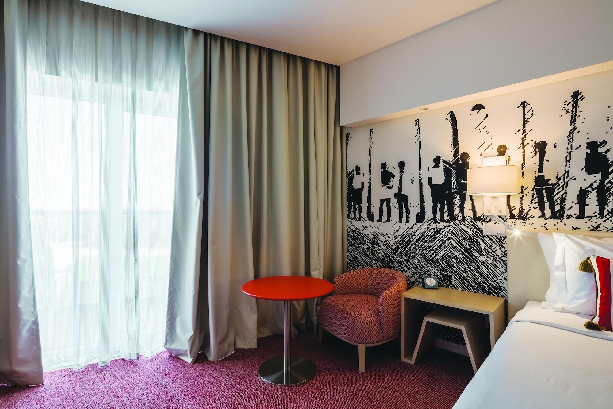 Mh Peniche Hotel Bagian luar foto