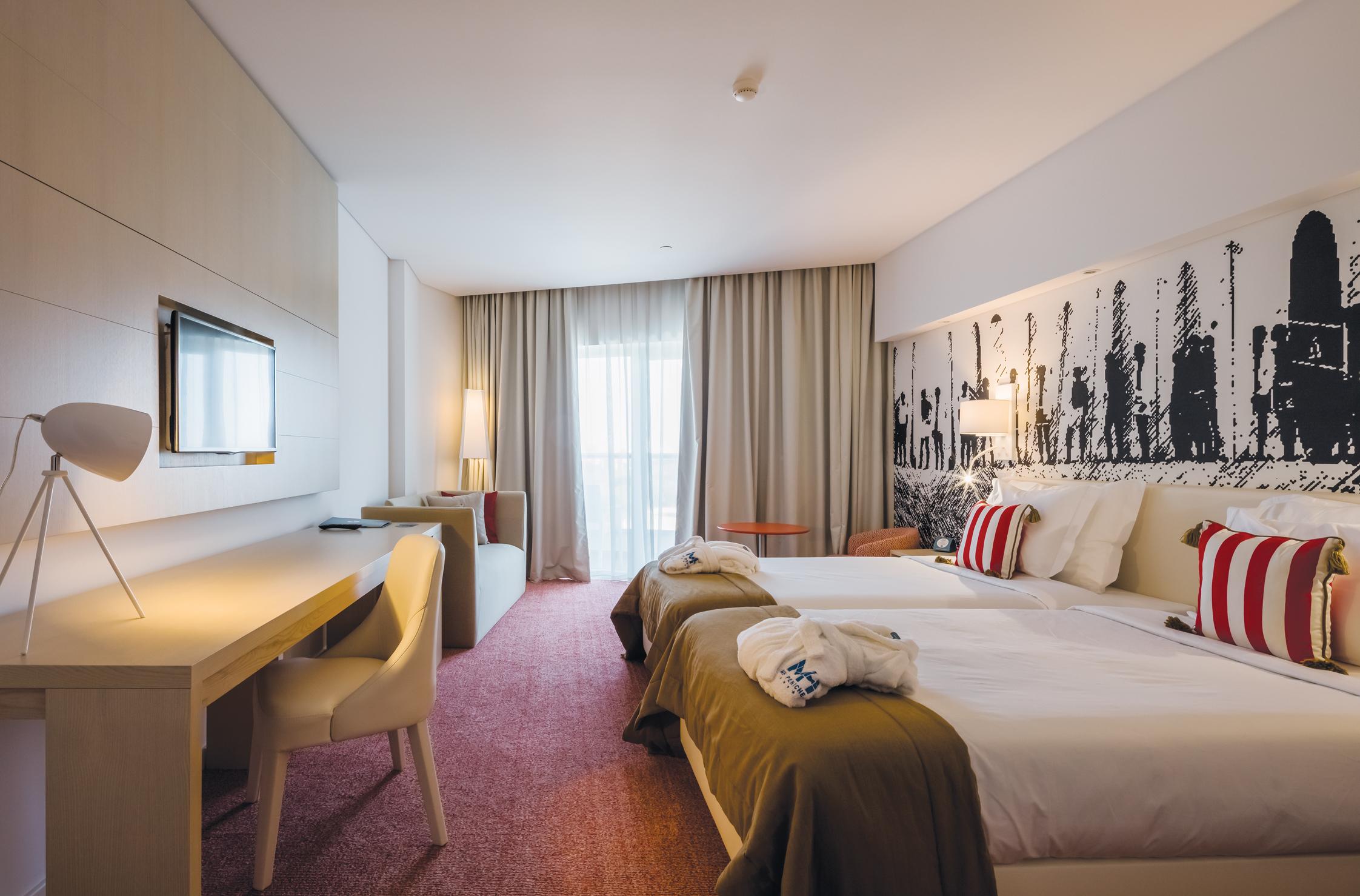 Mh Peniche Hotel Bagian luar foto