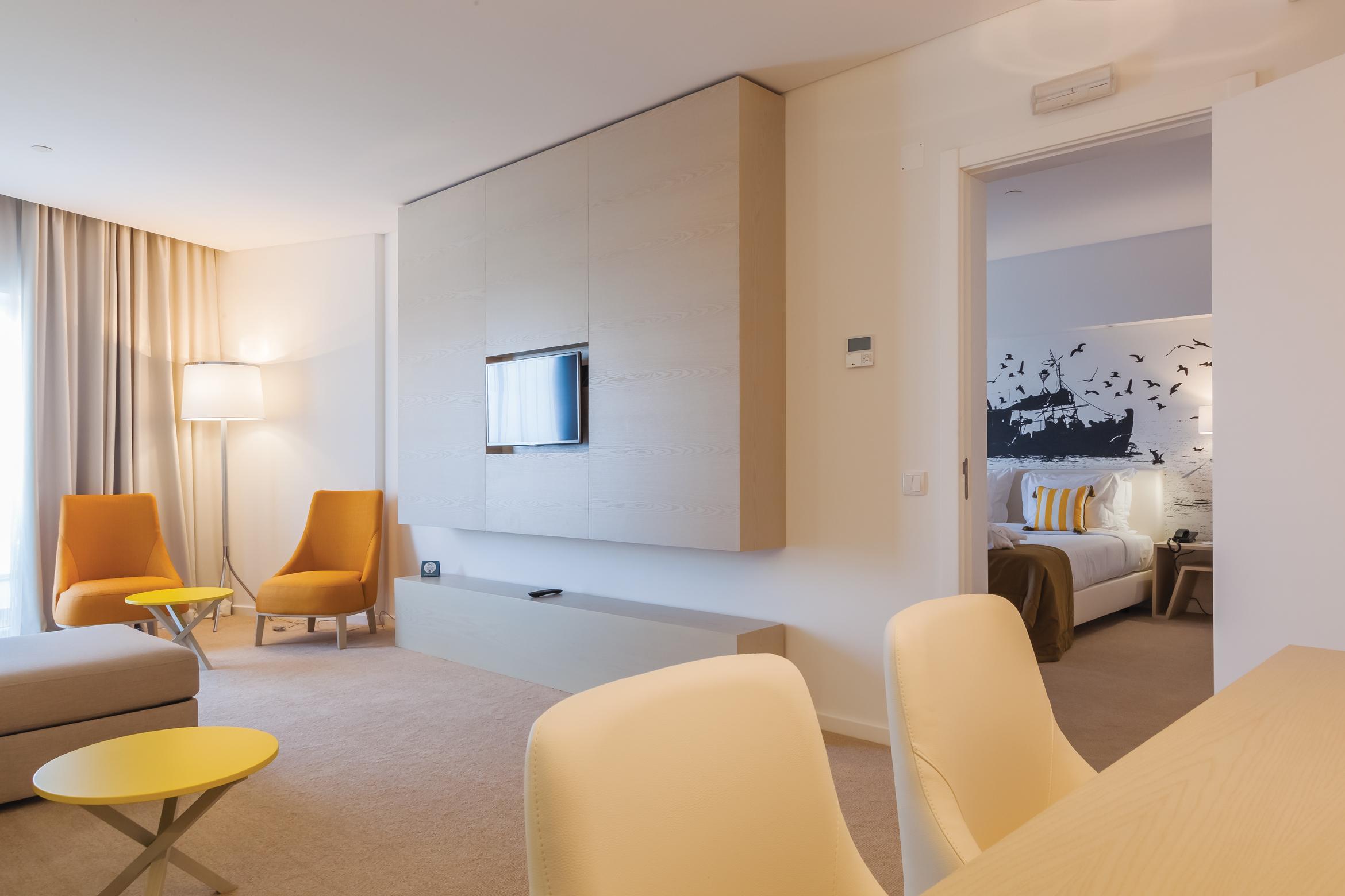 Mh Peniche Hotel Bagian luar foto