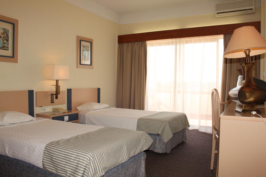 Mh Peniche Hotel Ruang foto